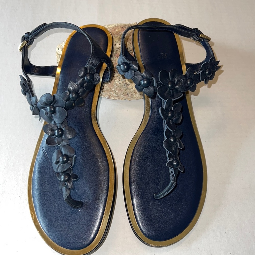 Michael Kors black sandals with flower accents leather size 9.
